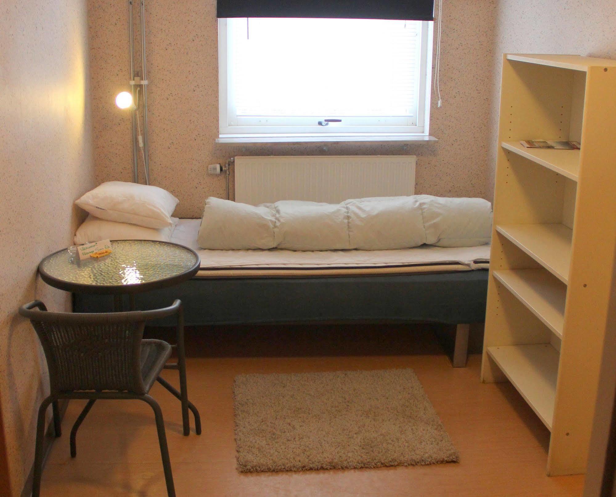 Haellefors Vandrarhem-Hostel & Kanotcenter Kültér fotó